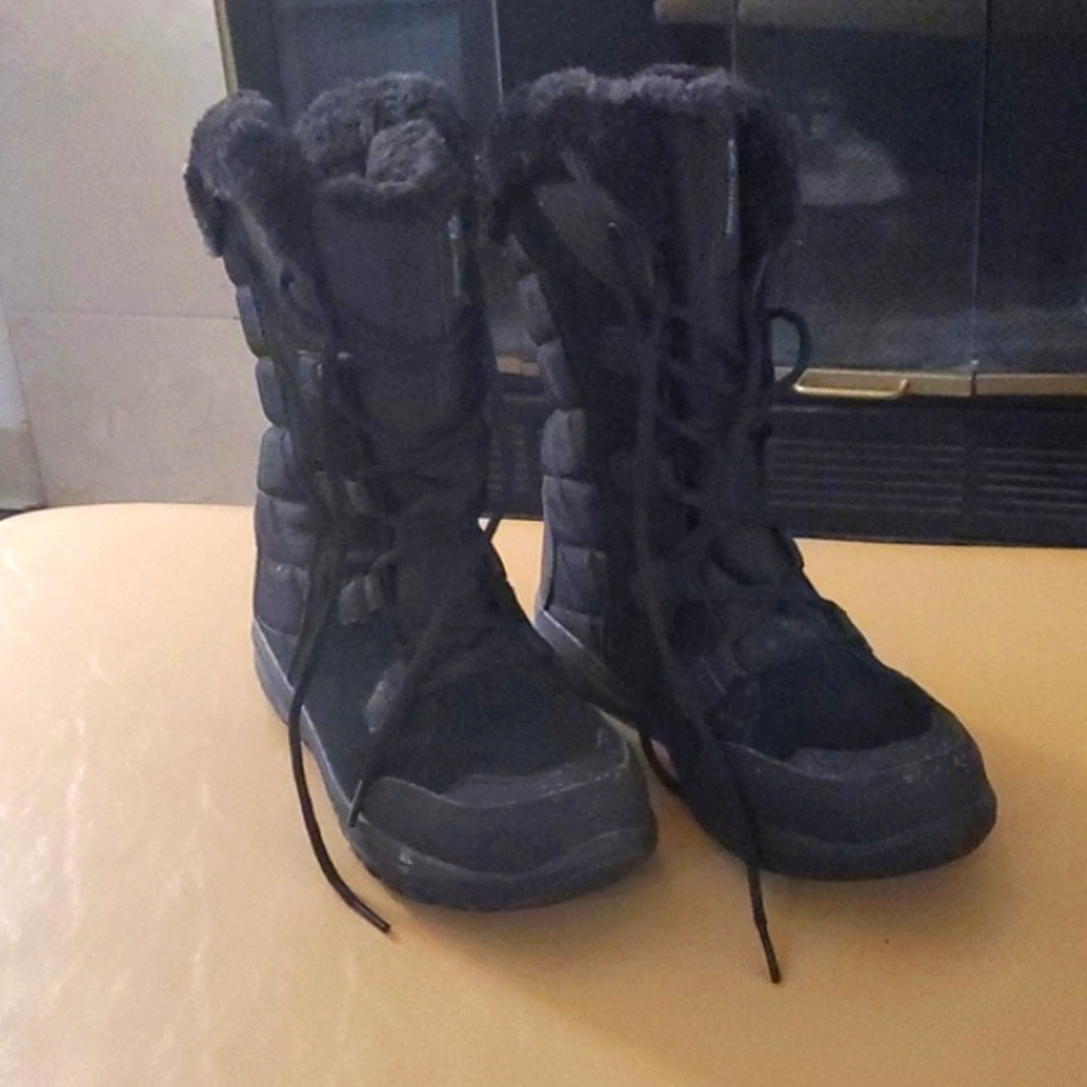 Columbia Boots NWT - NIB Women's Ice Maiden II Boots - Black - Picture 1 of 9